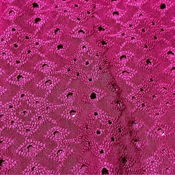 Lane Bryant Women’s pink eyelet 3/4 sleeve top size 14/16 - Picture 6 of 7